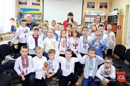 Лине слава – живе дух захисників