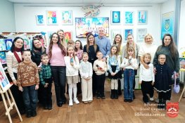 У бібліотеці-філії №1 для дітей відкрилася святкова…