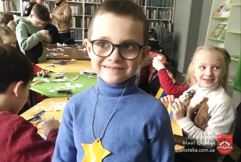Святкова майстерня флікерів у бібліотеці-філії №1 для дітей