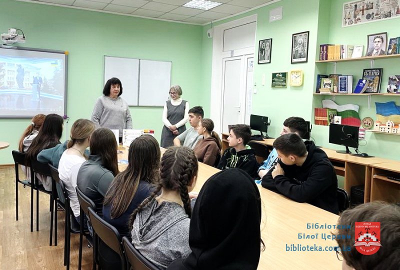 Ця дівчина не просто так, Маруся.  Це – голос наш. Це – пісня. Це – душа