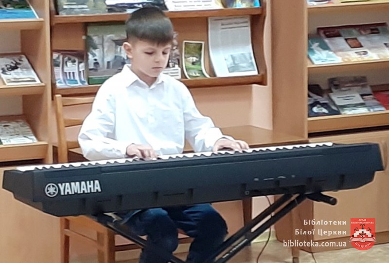 На крилах весни