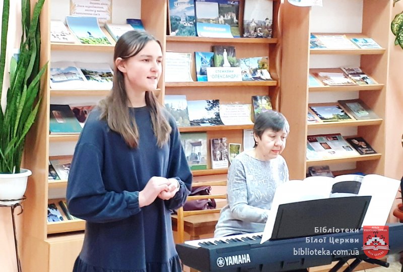 На крилах весни