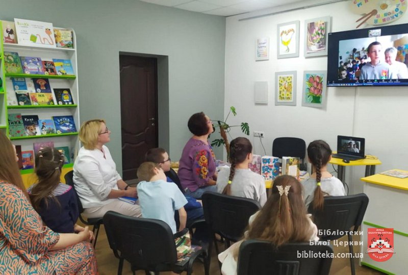 Дитячі серця, поєднані поезією