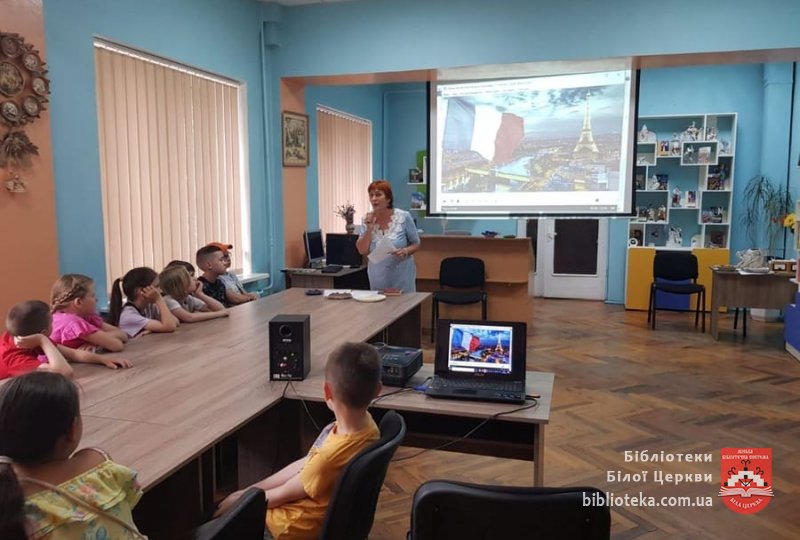 Солодке свято у бібліотеці