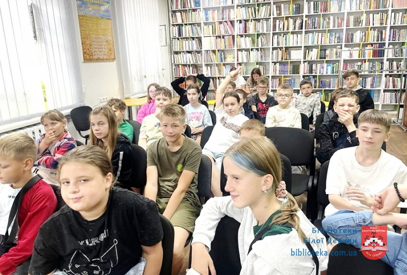 Друзі поруч – і світ яскравіший!