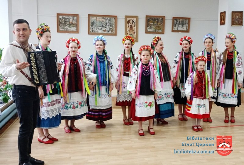 Свято народної творчості на виставці «Берестяні фантазії»