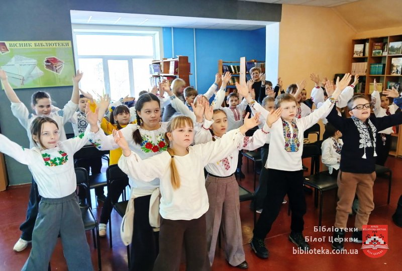 Єднаймося в мові