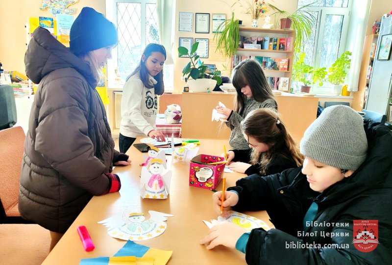 А Сотню вже зустріли небеса