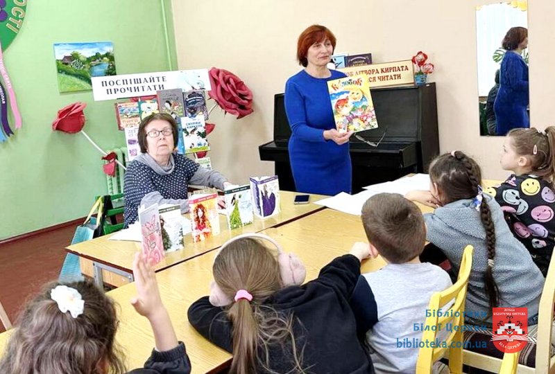 Світ поезії Наталії Кузьмічової