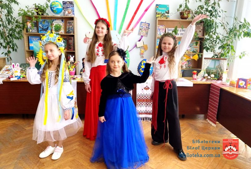 Нагородження переможців загальноміської виставки-конкурсу  «О, писанко! Ти – символ України!»