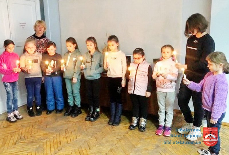 Схилимо голови в скорботі